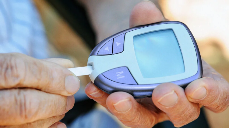 如何預防或延緩糖尿病腎病？