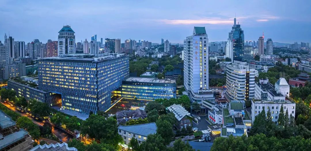 南京大學醫學院附屬鼓樓醫院